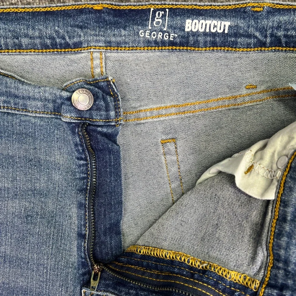 George Bootcut Jeans Mens 36x30 Medium Wash Stretch Casual Classic Denim GM0103